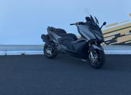 KYMCO AK 550