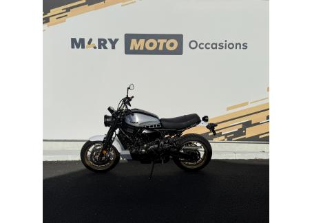 YAMAHA XSR 700 XTRIBUTE