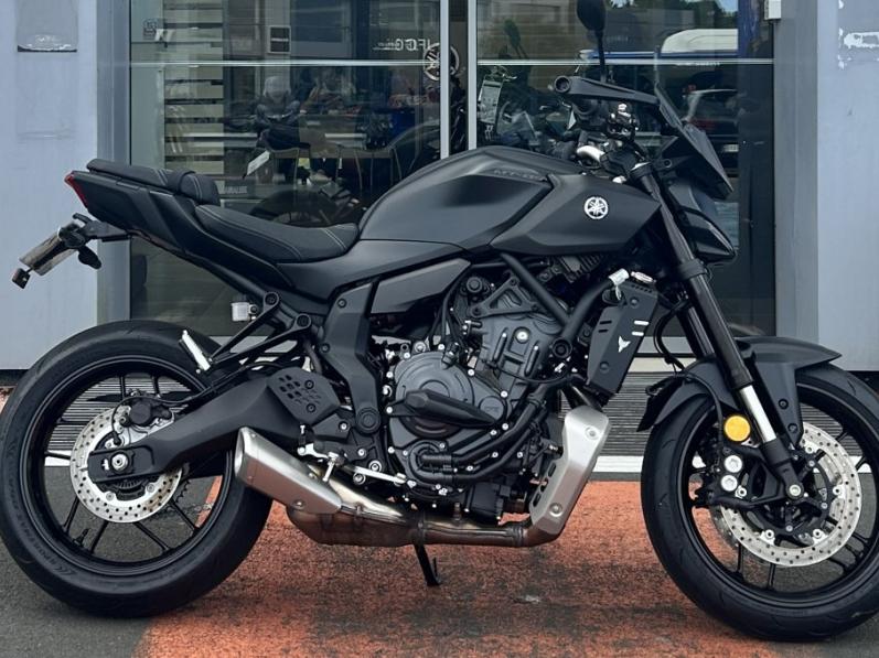 YAMAHA MT-07 (47.5CV)