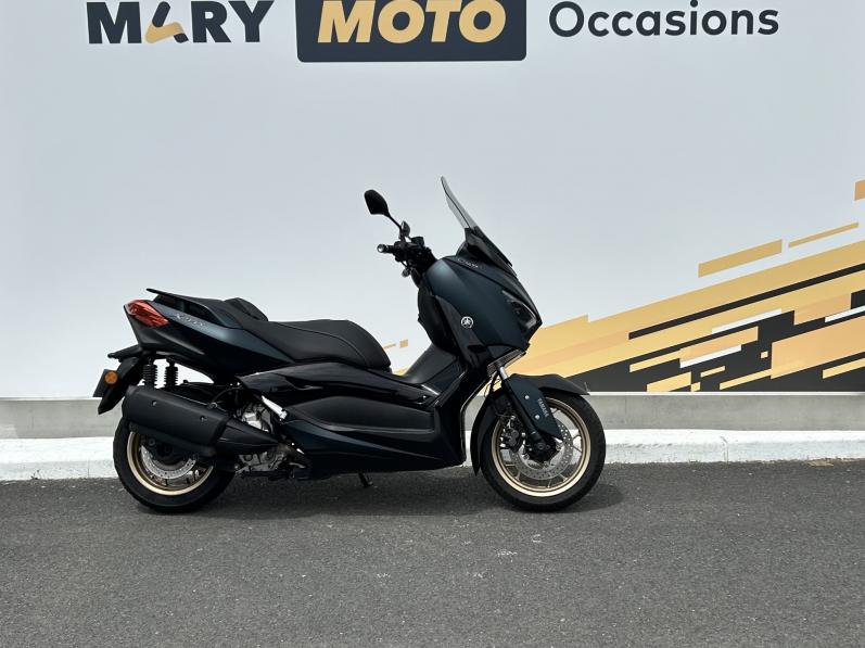 YAMAHA XMAX 300 Tech Max