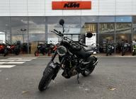 HUSQVARNA SVARTPILEN 401 A2